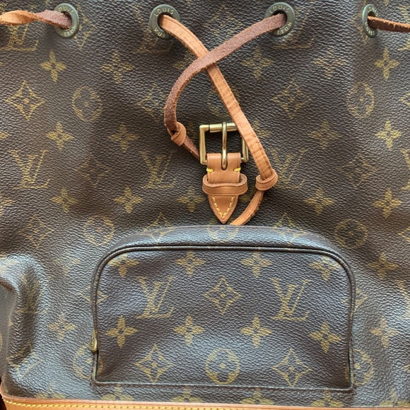 Louis Vuitton Monogram Montsouris Backpack - Picture 6 of 7